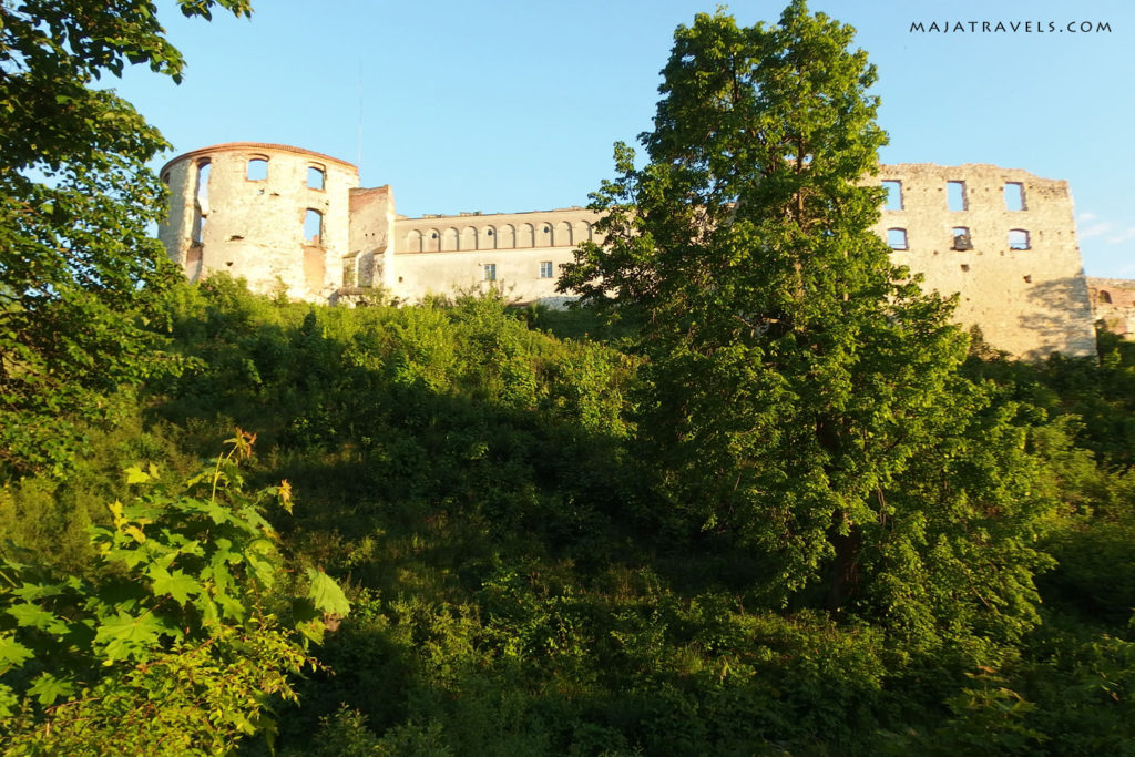 janowiec castle