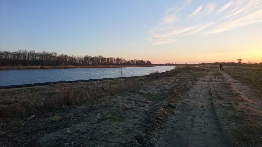 turoń bicycle trail along odra