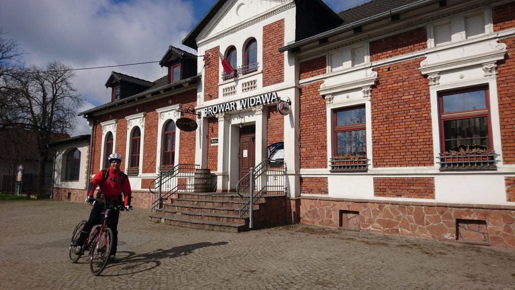 turoń bicycle trail - widawa brewery