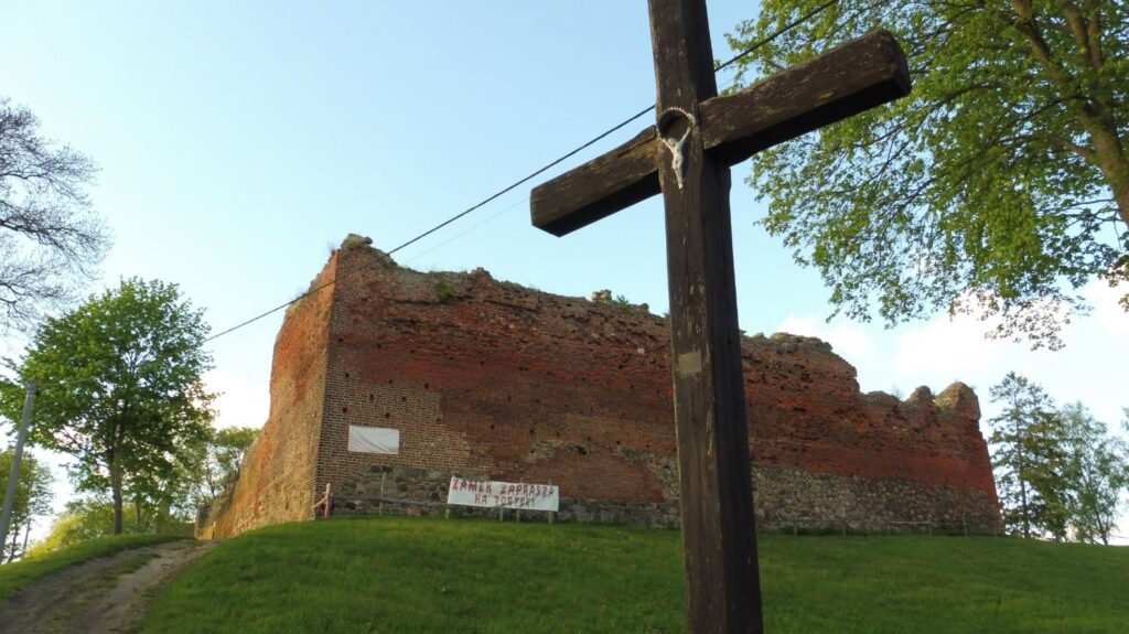 castle ruins in stare drawsko