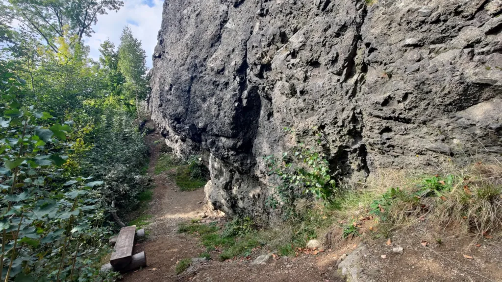 spękane skały, miszkowice