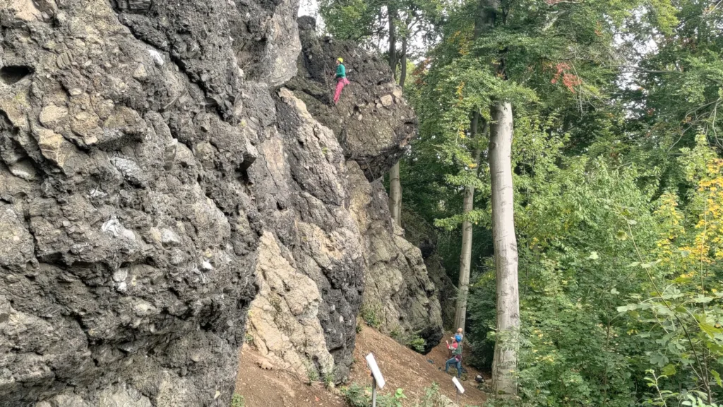 spękane skały, miszkowice