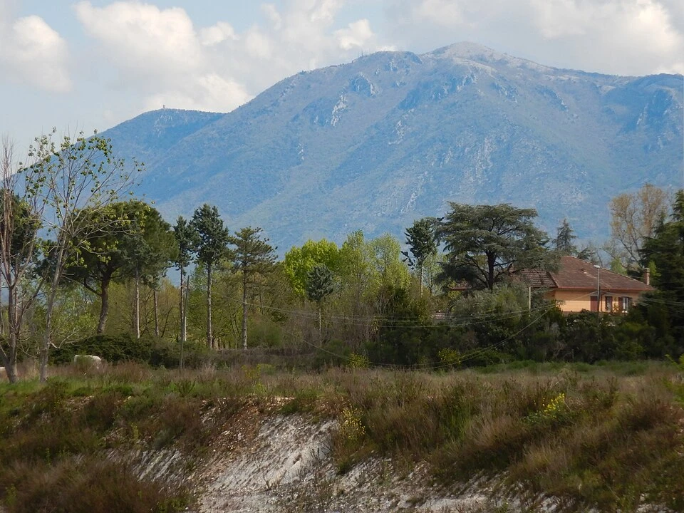 Monte Gennaro hiking landscape in the Monti Lucretili