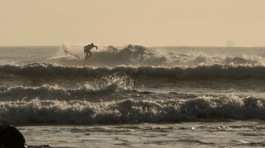 surfing